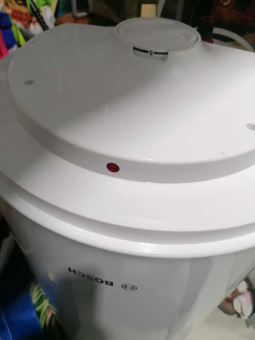 Termoacumulador Bosch 100L