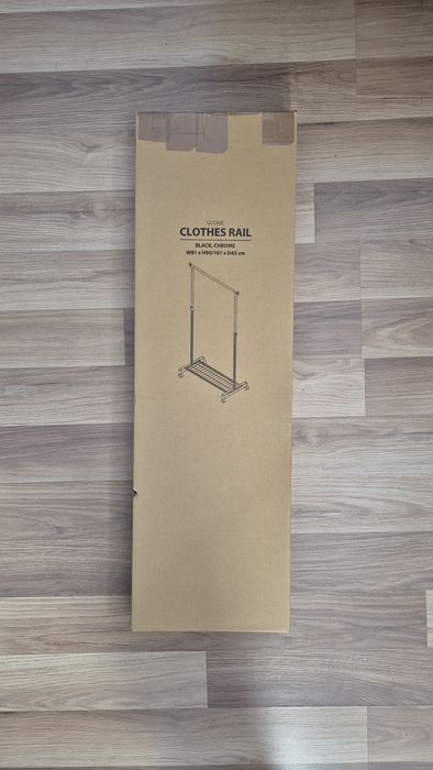 Wieszak na Ubrania Stojący