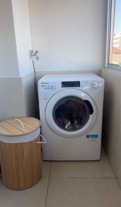 Máquina de Lavar e Secar Candy Smart Pro – Como Nova!