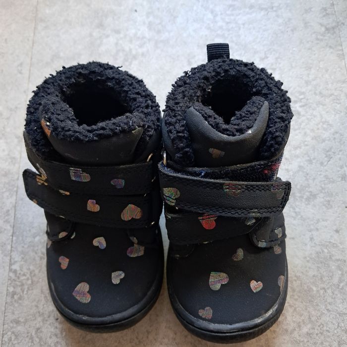 Butki na zimę rozm. 22 Nelli Blu.