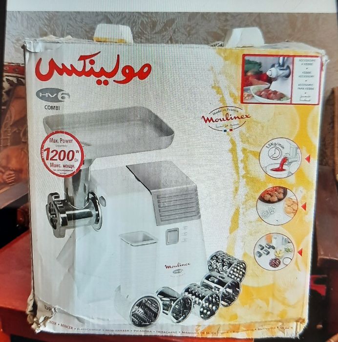 Электрическая мясорубка Moulinex