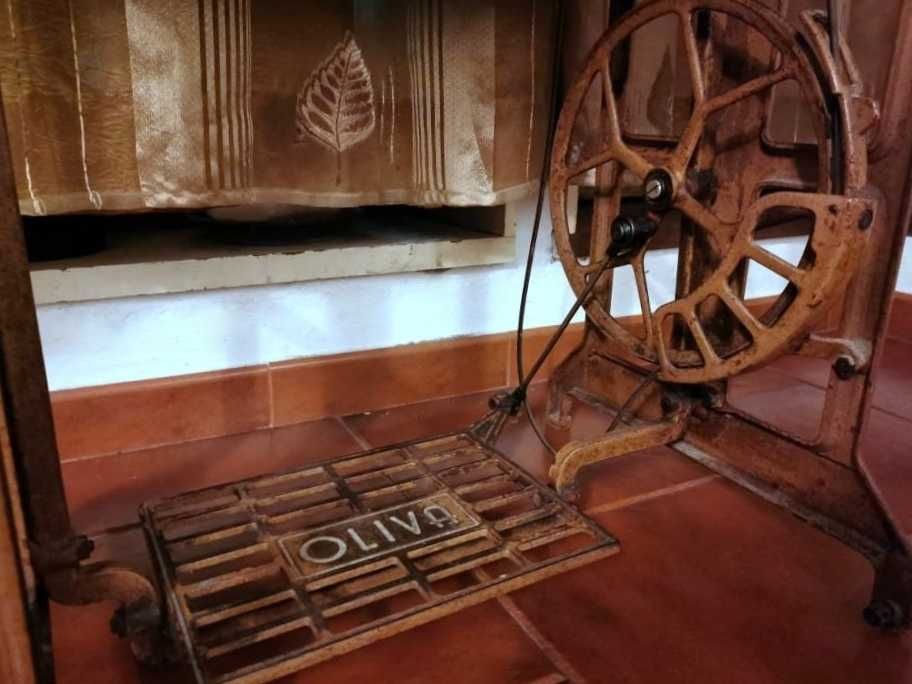 Máquina de costura Oliva CL-50 automática