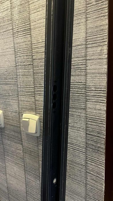 Ościeżnica futryna 70   stalowa prawa.