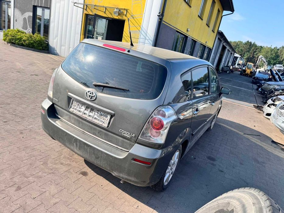 Części do Toyota Corolla Verso 2005r 2.0 D4D Lakier 1C3 Siedlce, Wysyłka