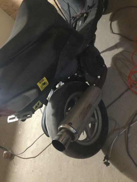 запчасть б у пластик Suzuki lets 1 (2 3 4 verde address v 50 инжектор)