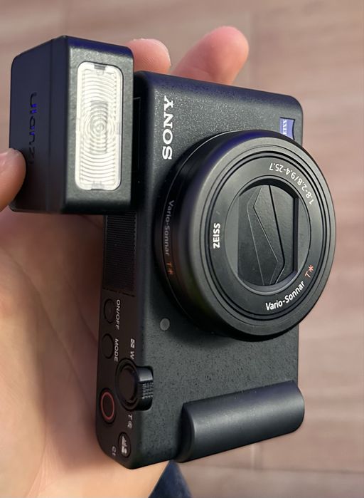 Câmera SONY Sony ZV-1