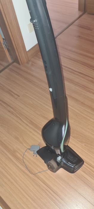 Aspirador vertical AEG cx7 öko flexibility