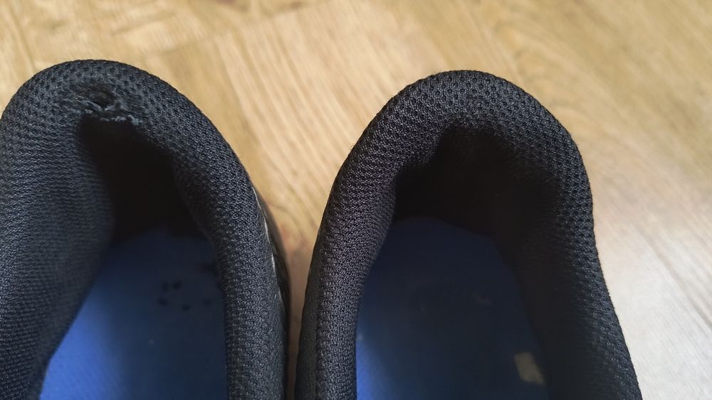 Buty sportowe korki