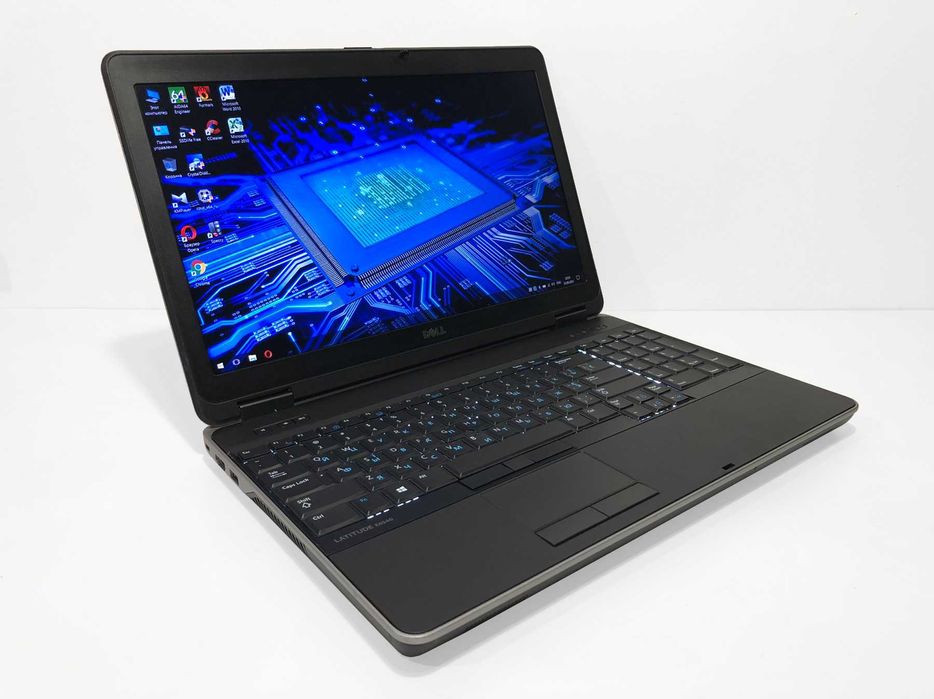 Ноутбук Dell Latitude E6540, Core i5-4310M, 8Gb, SSD 200Gb + HDD 500Gb