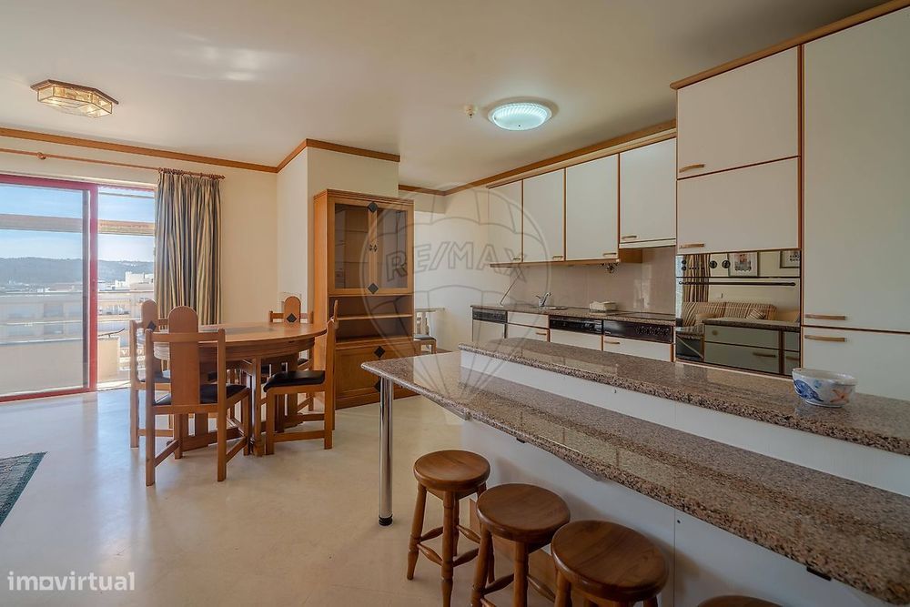 Apartamento T2 para arrendamento