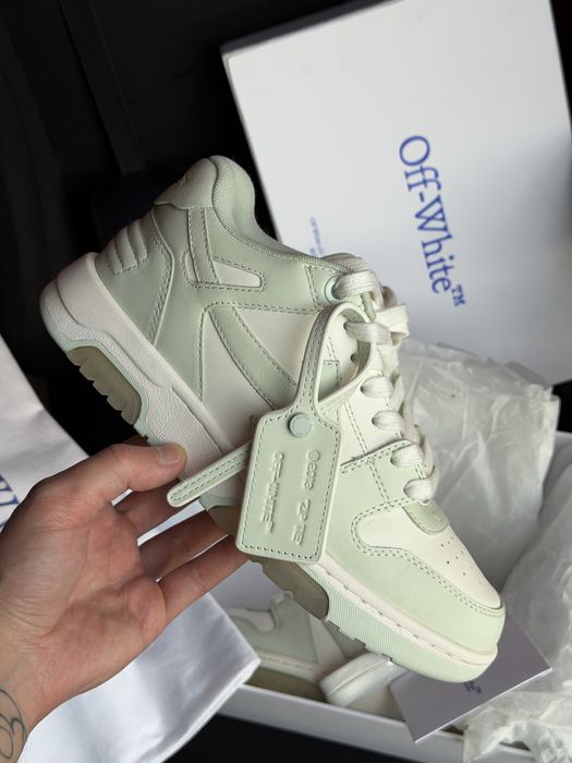 Off -white Out of Office размер 38 состяние 10/10