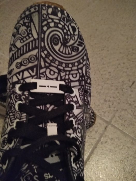 Ténis Adidas Flux