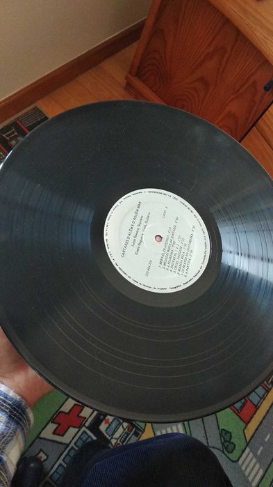 Vinil. Cantares D'Aquém e D'Além Mar