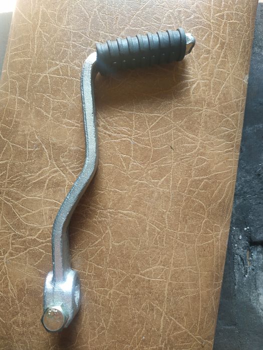 Лапка передач на мотор V-501, V-501M