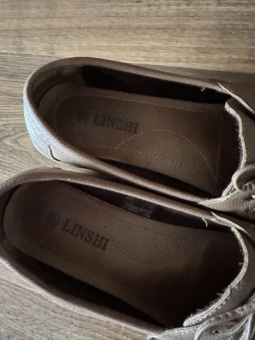 Brązowe buty wsuwane z kokardką 37 linshi