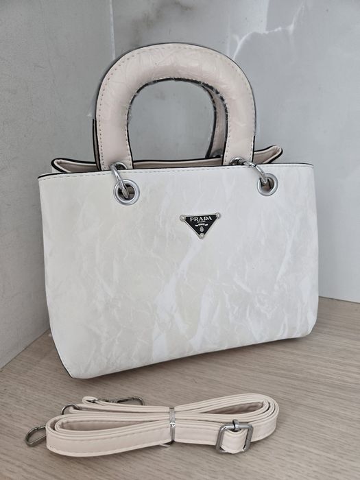 Damska torebka guess