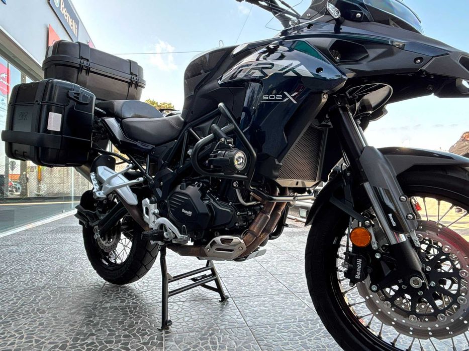 Benelli TRK 502X
