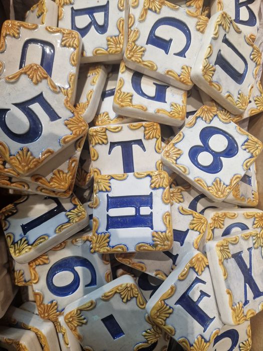 Lote com várias peças cerâmica