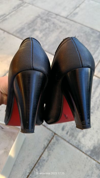 Buty czarne damskie r.39