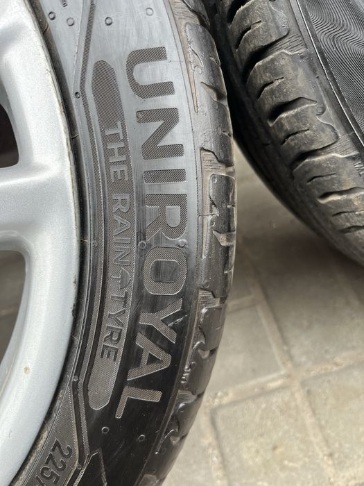 Шини Uniroyal 225/45/17  з дисками