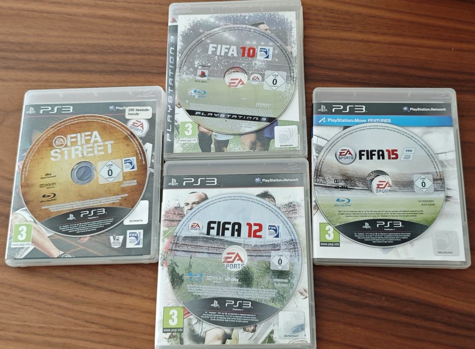 PS3 slim 500Gb Hen + 4 jogos+1 comando
