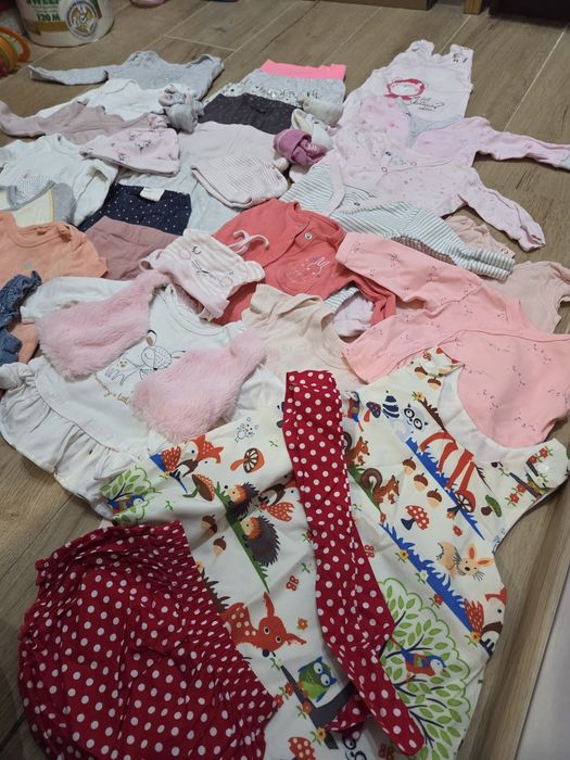 Paka ubrań r. 62 dziewczynka