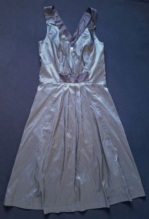 Solar sukienka 34/36 szara, srebrna,czarna