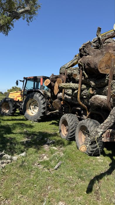 Valtra 8150 com reboque grua costa