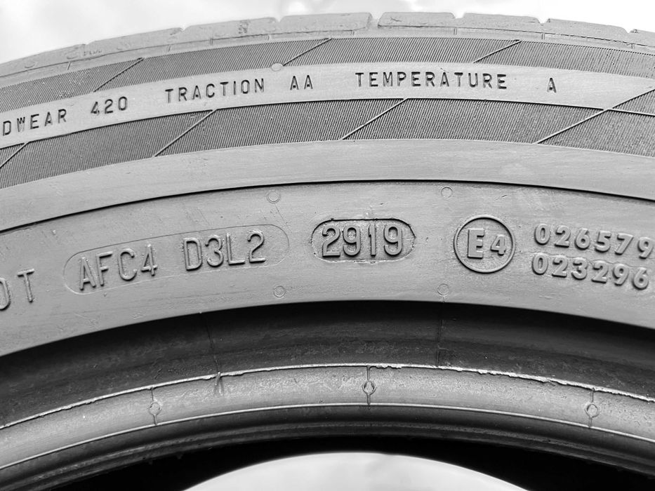 Шини Б/в 285.45.20 комплект Continental 4шт