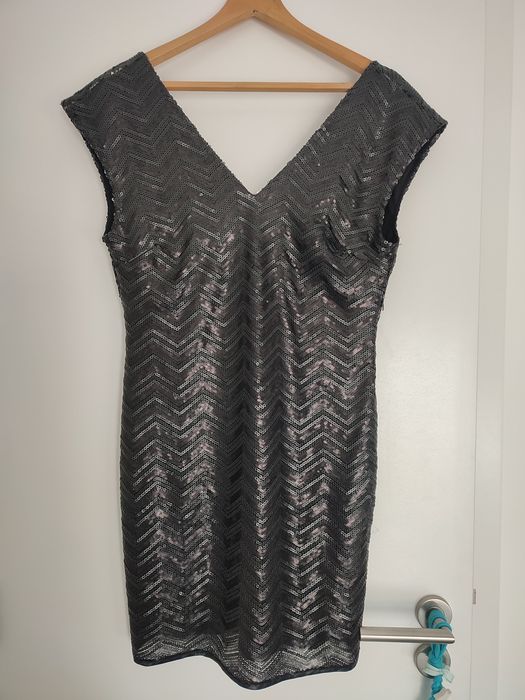 Vestido de lantejoulas preto