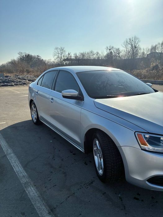 Volkswagen Jetta 2013
