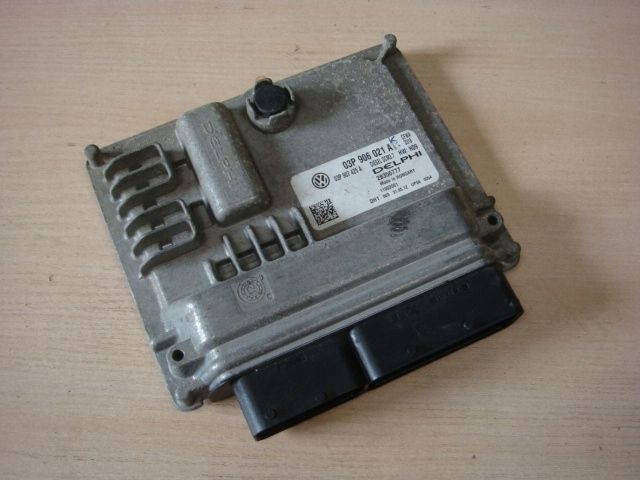seat skoda vw audi sterownik komputer 03p906021ak