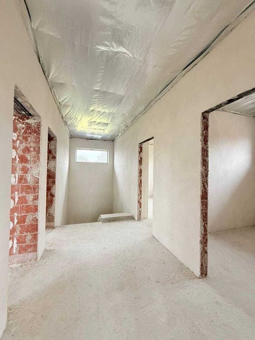 Продаж будинку смт. Брюховичі