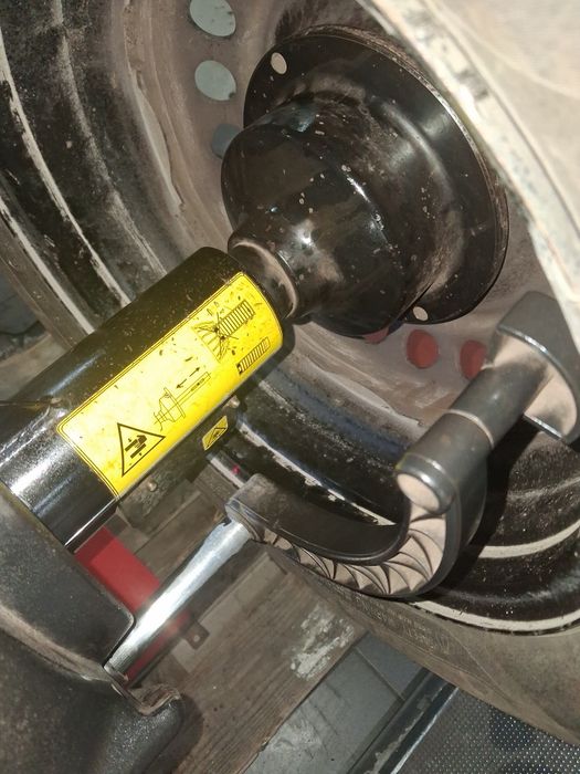 Wyważarka cemb er63,sonar,uchwyt pneumatyczny