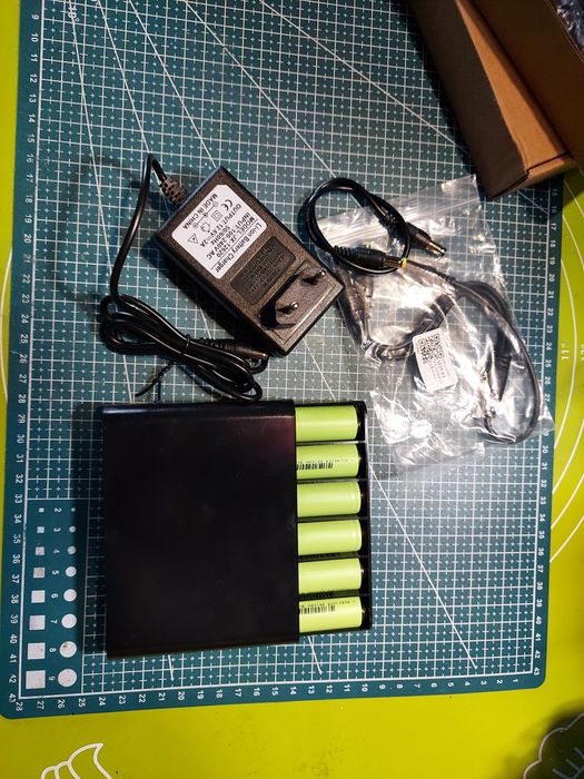 UPS для роутера 5V/9V/12V — Інтернет коли немає світла