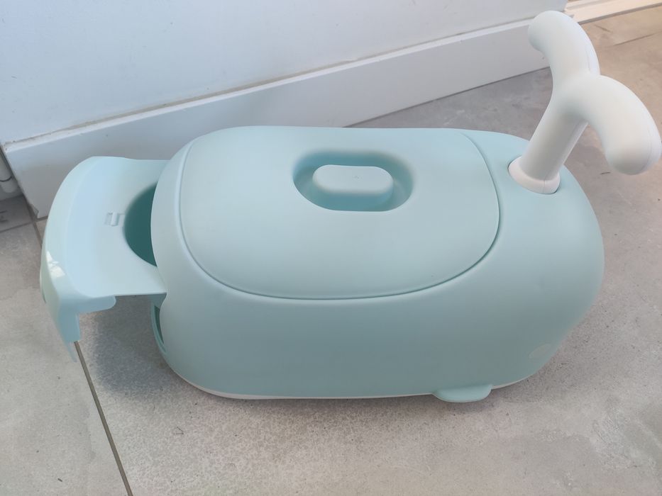 Bacio com formato de baleia