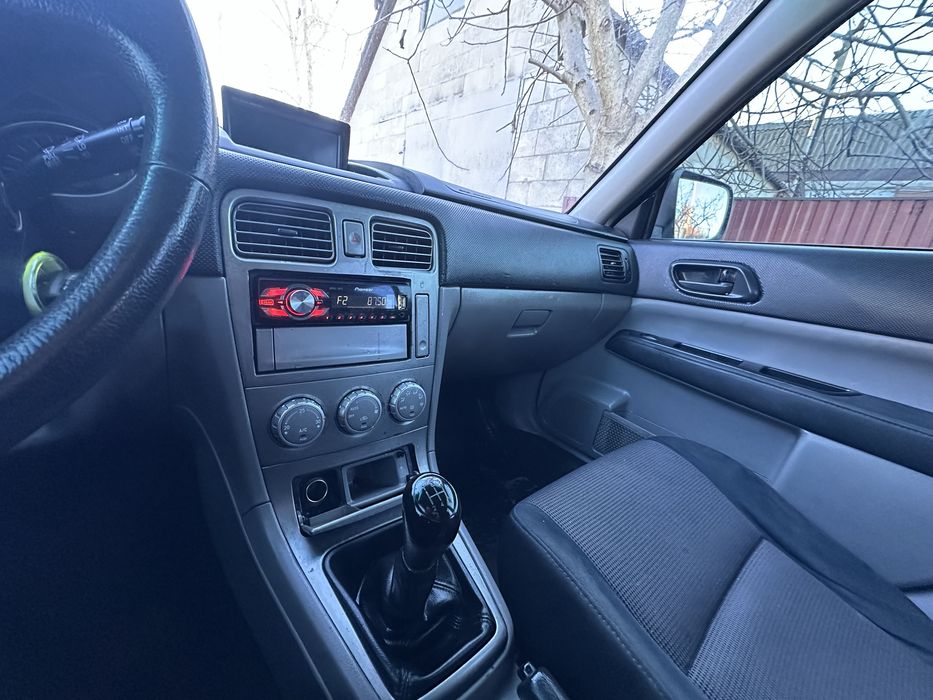Продам Subaru forester 2.0газ/бензин