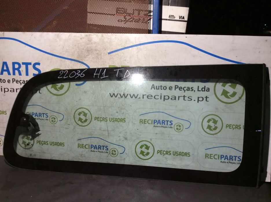 Vidro trás direito Hyundai H1