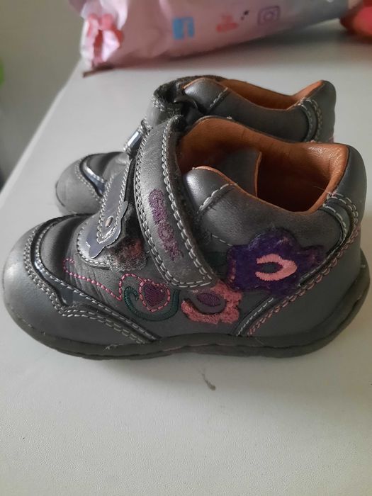Sapatos menina Geox tamanho 20