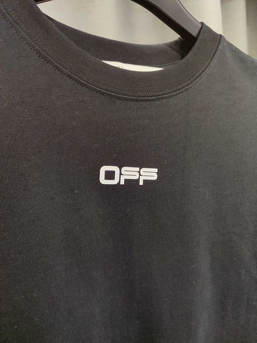 Футболка OFF-WHITE CARAVAGGIO Square Tee Shirt Black