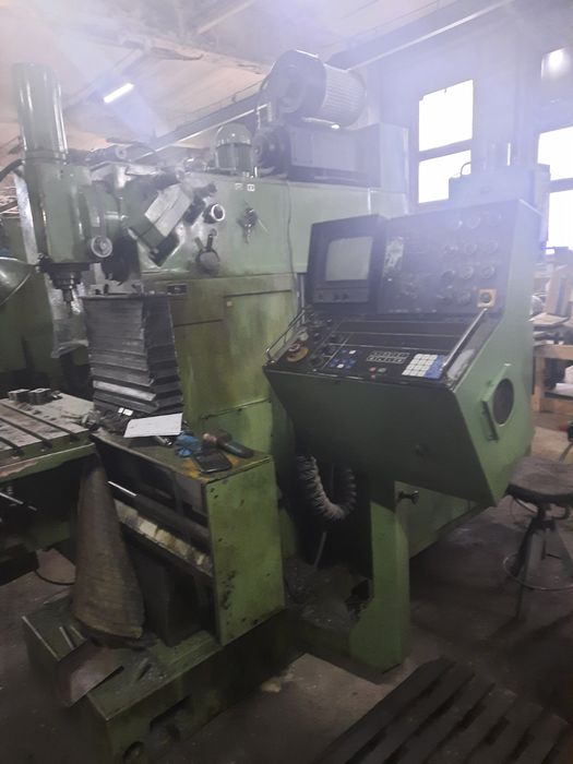 Продам станок Фрезерний АГ-400