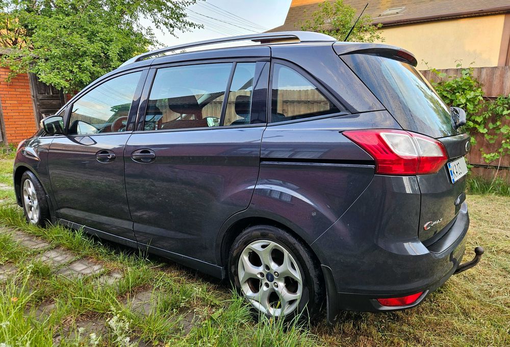 Ford Grand C-Max 1.6 Diezel | 7 місць | 2012р. | 5/6 л 100 км. - економічний і комфортний автомобіль!