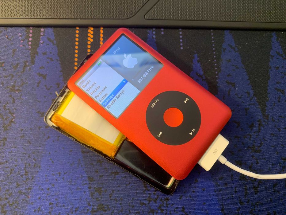 Apple iPod Classic 7th Gen 256GB