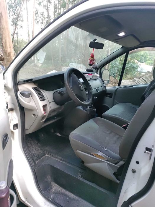 Vendo carrinha Opel Vivaro 1.9