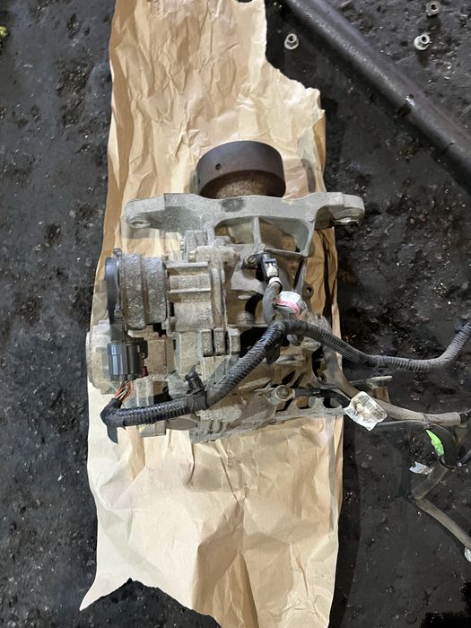 K2GW-4000-FN   Задній редуктор Ford Edge 2019