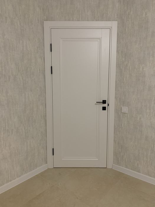 Плінтус мдф, алюмінієвий, пластик