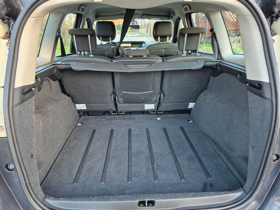 Renault Scenic 1.4 16V TCE