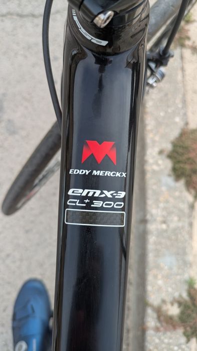 Bicicleta de estrada Eddy Merkkx em carbono