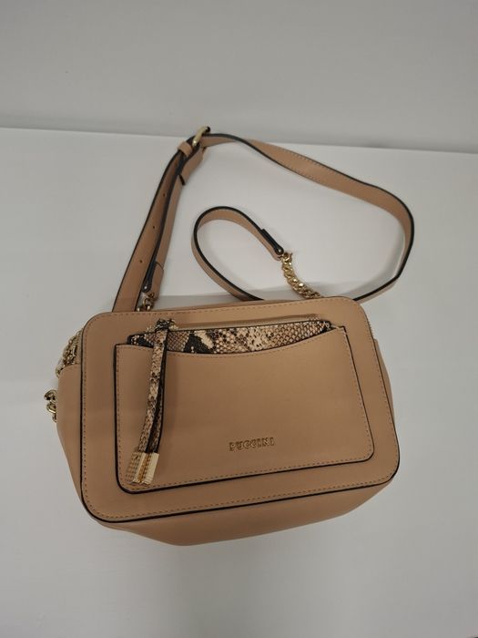 Beżowa torebka, puccini