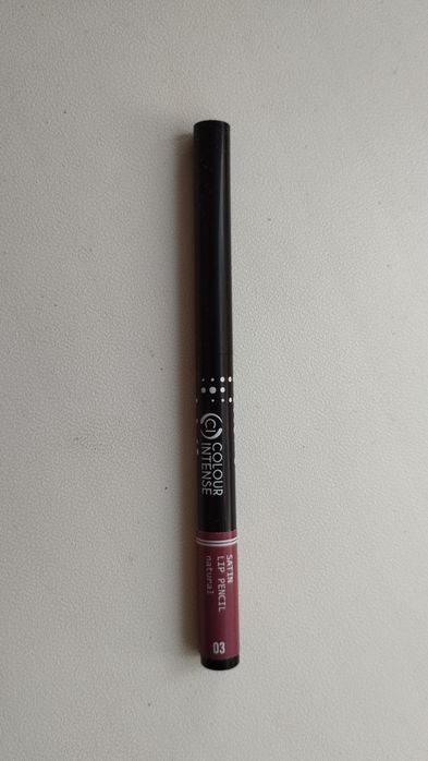 Продам олівець для губ